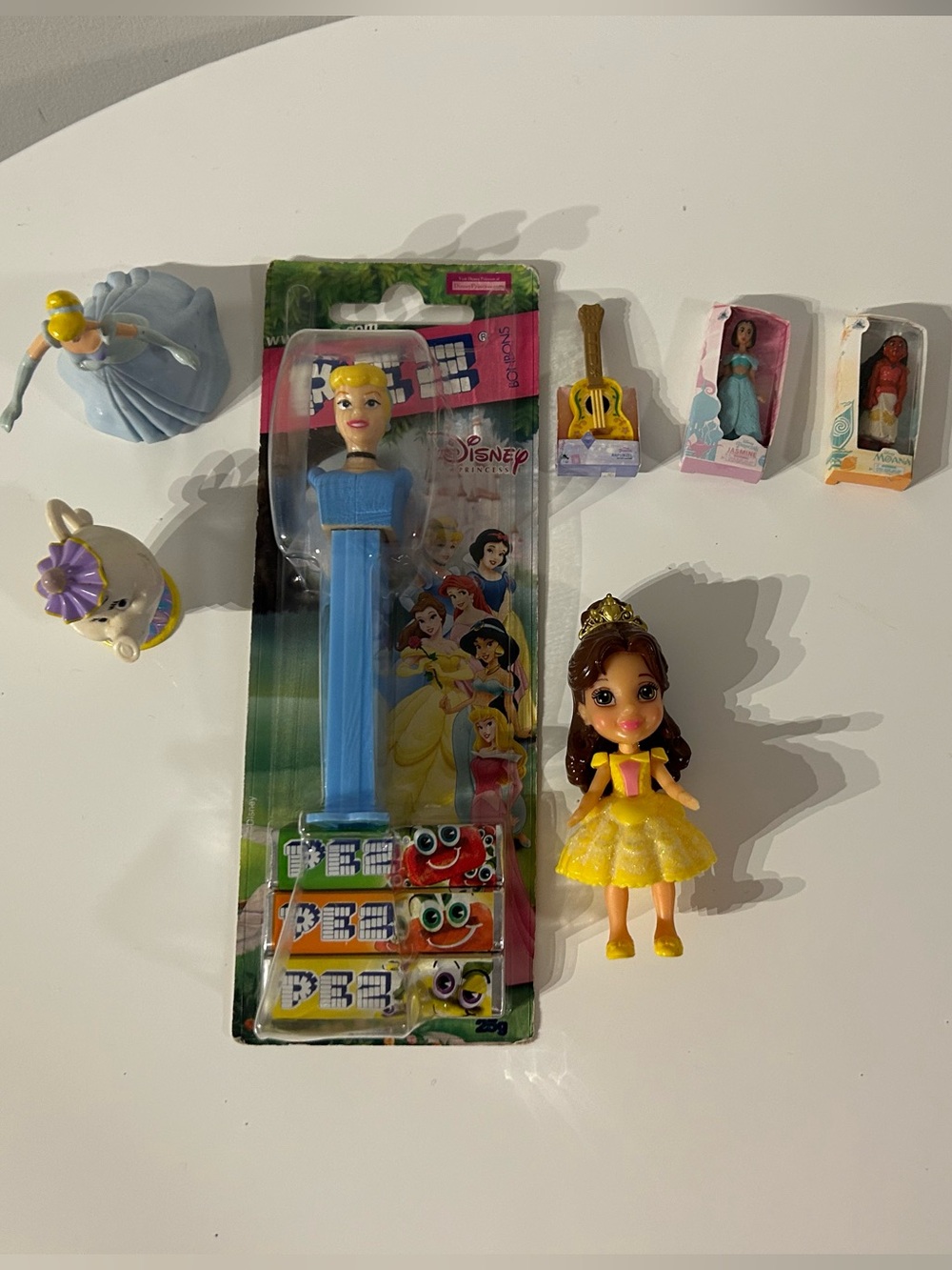 Disney Princess Mixed Collectible Toy Lot – Cinderella PEZ, Belle, Moana & More